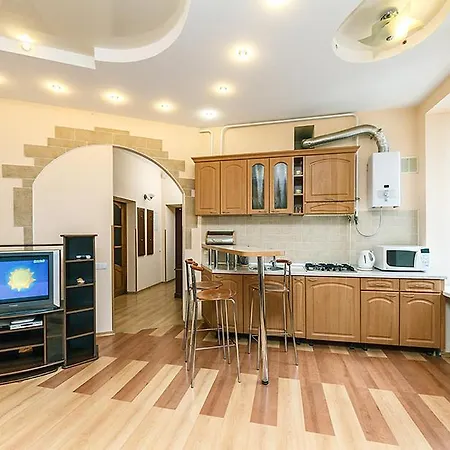 Househome Kyiv Exterior photo