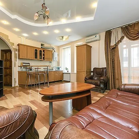 Househome Kyiv Exterior photo