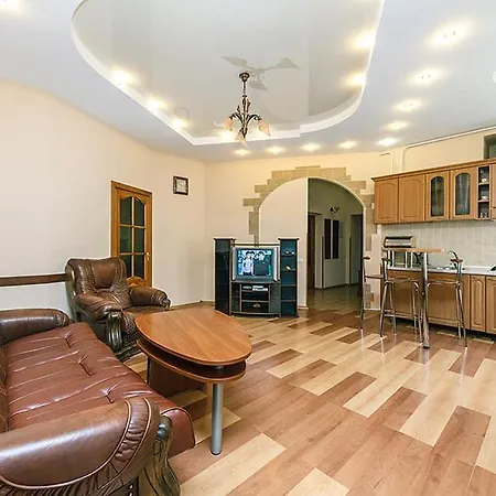 Househome Kyiv Exterior photo