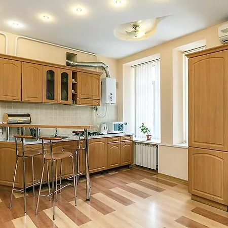 Househome Kyiv Exterior photo
