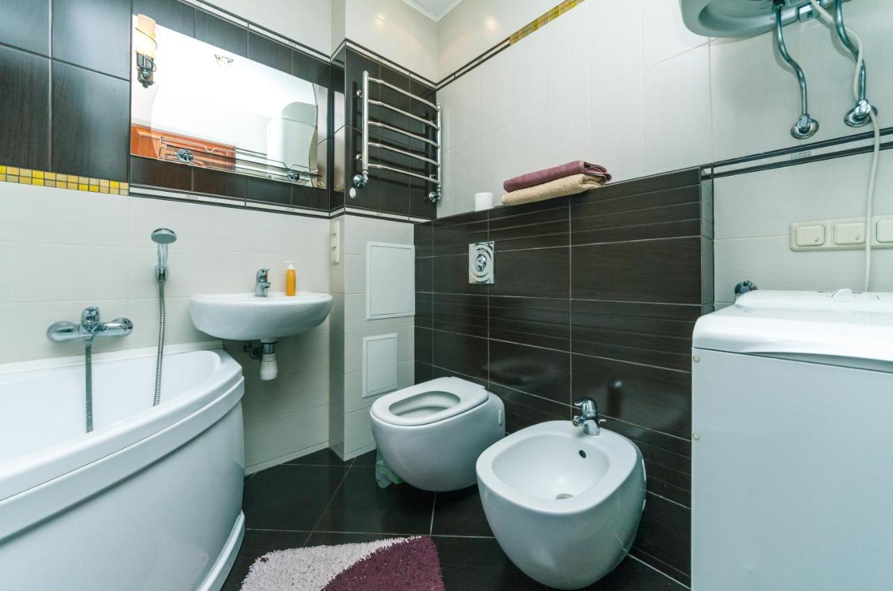 Househome Apartment Kyiv